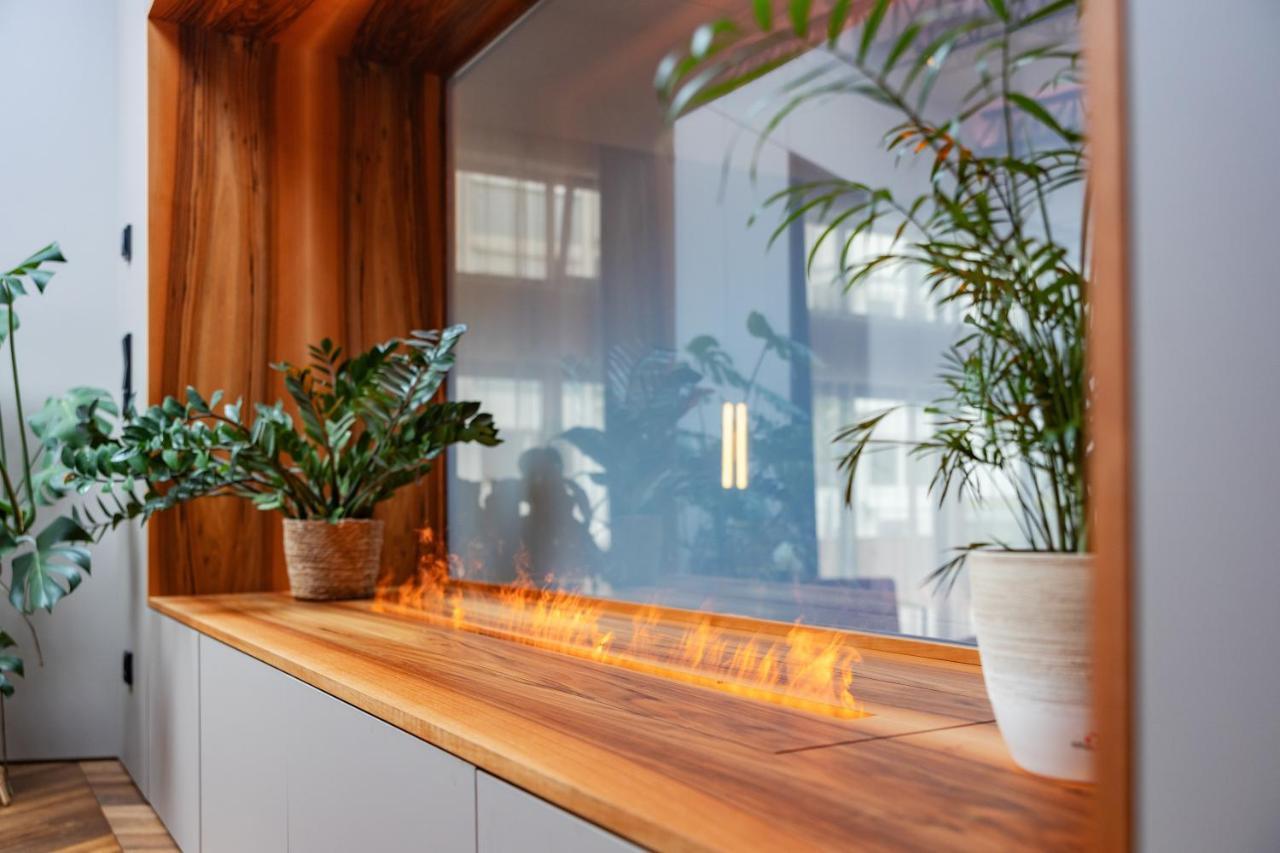 Prime - Luxus Loft Mit Whirlpool, Sauna, Klima Und Parken
